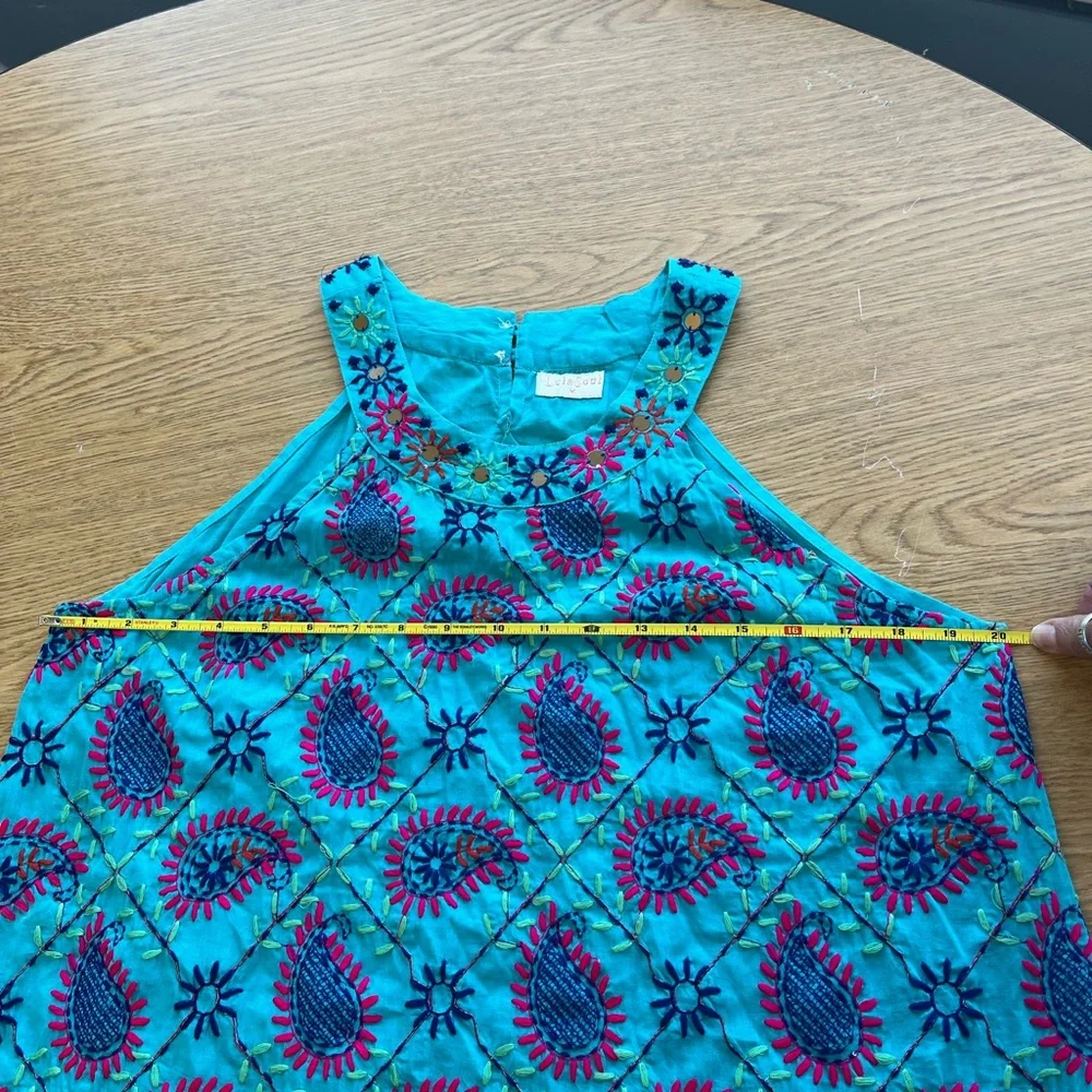 Turquoise Sleeveless Top - Picture 4 of 6
